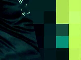 Bruna Silva bangs at party