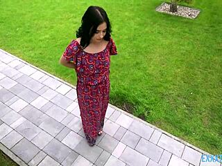 exxxtra teen 18+ beauty maria wars contrasts petite body with huge dick banging