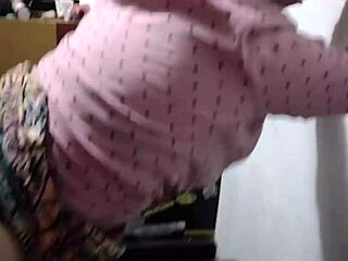 Doña Delivers Mind-Blowing Mamadas with a Happy Ending in Sexy Lingerie