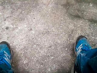 Hey, this is a gay Brazilian guy masturbating in the woods, pretty cool spot