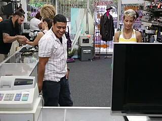 amateurs fuck nastily in the shop today