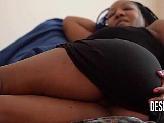 Feeling the intense pleasure of an amateur handjob