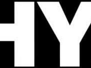 tushy european beauty gapes for her husbands boss in anal creampie riding 😏