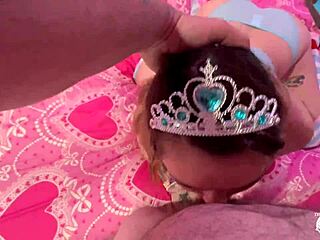 Stepsister Mia Kay gives best head