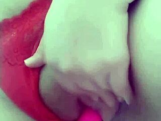 joven milf mexicana latina sexy mom masturbates with a toy from a follower