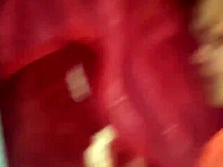 Homemade Mommy Shows Off Her Big Ass for Amateurs