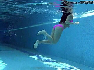 Sex Selector - Blonde Pawg Anna Claire Clouds Piped Down