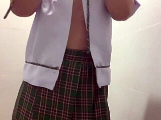 Watch This Pinay Tease Herself With Fingers In Intimate Solo Play