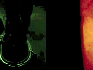 हेयरि विंटेज चूत हेलोवीन रेट्रो पॉर्न सीन में!