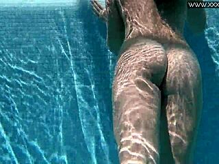 Sex Selector - Blonde Pawg Anna Claire Clouds Piped Down