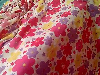 A MILF enjoys anal sex with a toy while giving herself an orgasm