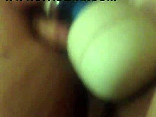 Married man films his wife’s squirting orgasm while he masturbates.