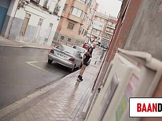 valeria valois is a woman we all like, look how excited she is