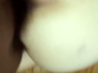 Máy Bay at 32 tastes like a young girl!