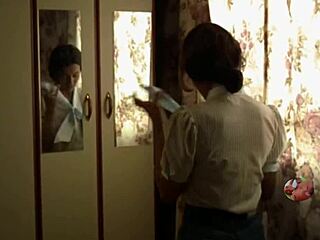 Boa menina fode gostoso with monster cock pounding milf and teen in hardcore anal action. Watch her take it all!