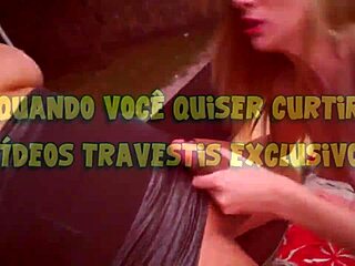 Brazilian transsexual Walquíria pleasures blonde's pussy with big cock