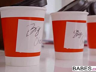 I’m obsessed with Belle Claire taking charge in office anal hardcore