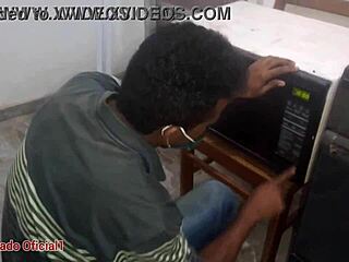 wife calls rental husband and pays with blowjob