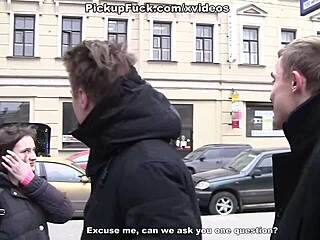 how to make young 18+ girl masturbate on camera