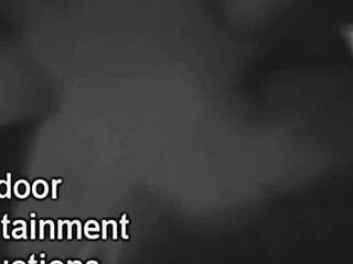 deauxma and ariella ferrera enjoy room service with strapon and pussy licking