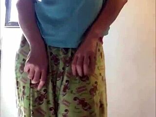 Teasing You with My Curvy Body Ass.