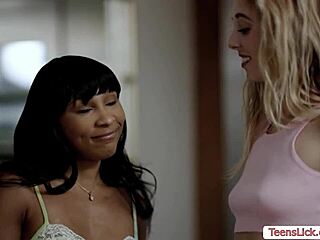 I love watching this lesbian threesome licking pussies and sucking tits on the bed