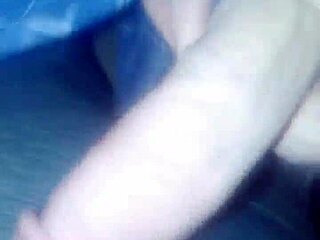 A couple's amateur moment on November 21, 2017