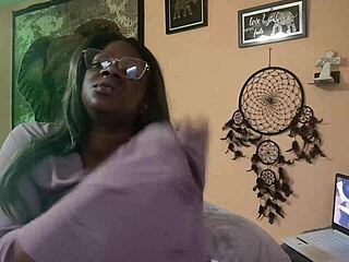 Ebony Naejae Fingers Pussy Watching Lesbian Porn