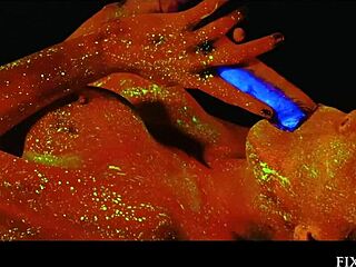 glow in the dark goddess