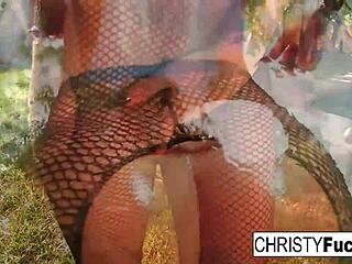 Christy Mack Shows Her Big Tits In Solo