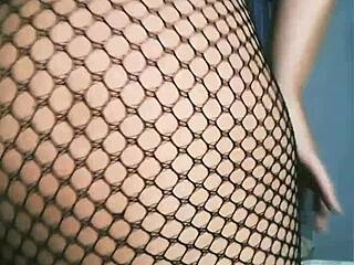 I, Mireladelicia, show my exhibitionism with masturbation, striptease, anal plug, and dildo in black fishnet, oops I mean nipple stimulator too.