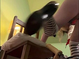 Alikat2 uses toys on oak chair in blonde transsexual solo 😏