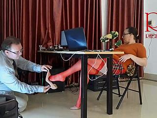 monday office fun: employee teases boss, licks pussy and sucks dick naughty style