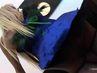 Amazing hottie moans as horny guy cums in her mouth