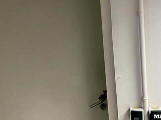 Hot girl with big ass fucked by 2 bbc in a laundry room!