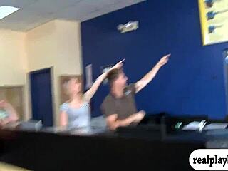 i saw hot babes flashing in the garage for some cash reward