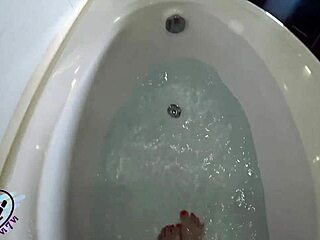 Watch teen masturbate in bathroom underwater?