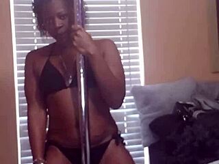 naejae twerks big ass and grinds wet pussy on pole