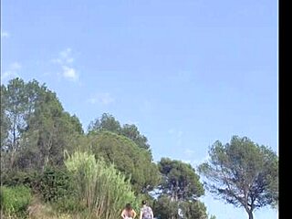 i fucked my tinder date in an abandoned spot