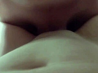 várias gozadas no corpo da minha putinha ruiva