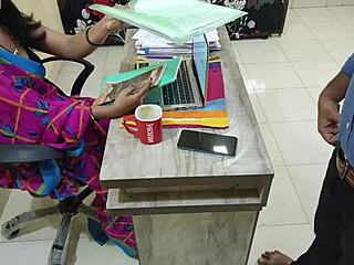 Hot Indian madam drilled by office boy in steamy Hindi audio