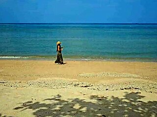 No Panties Flashing on Public Beach