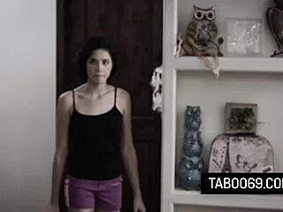 हॉट टीन 18+ कैडी मर्करी अपनी कुंवारी खोती है बॉस से हेयर पसी, ब्लोजॉब, और हार्डकोर के साथ?