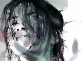 Wow, Tango Sensual brings Vuelvo hot to life! What a steamy Indian scene!