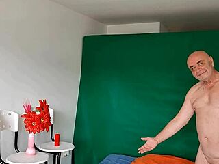 A sneak peek at a real erotic massage with agarabas and lupo