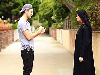 the american kiss game story unfolds in sexy details.