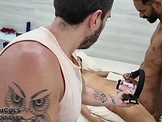 Mineirinha Ariana Mel gets wild in motel Caricia with safada action