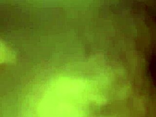 i'm mandeezy, horny and licking pussy on top until cum