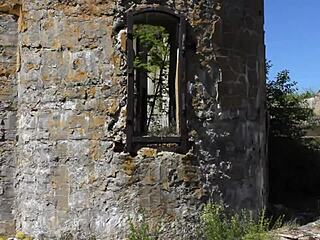 Nude Shooting at Abandoned Military Base Totleben Island 4?