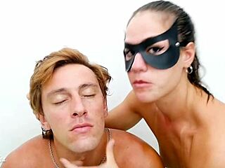 Stepdaddy dominates teen face in extreme BDSM split video